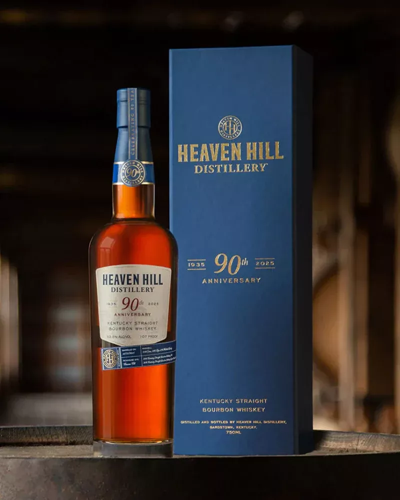 Heaven Hill 90th Anniversary Historic Tribute 9 Year Bourbon OldKentucky Straight Bourbon Whiskey 750ml